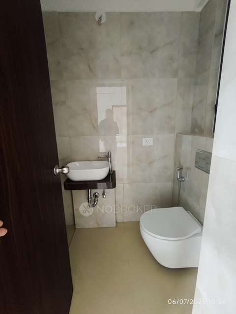 1 BHK Flat In Raymond Ten X Habitat For Sale  In Thane West