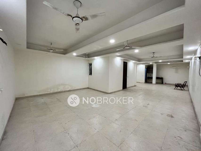 Office Space in Chittaranjan Park, New Delhi, Delhi for sale 