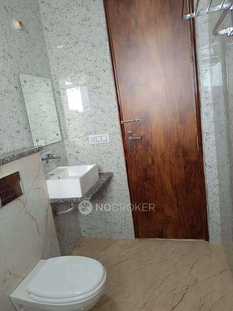 2 BHK Flat In Sk  For Sale  In Nampally