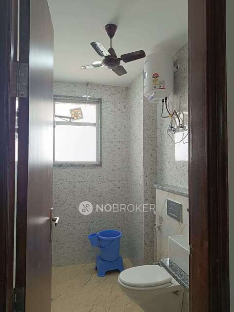 2 BHK Flat In Sk  For Sale  In Nampally