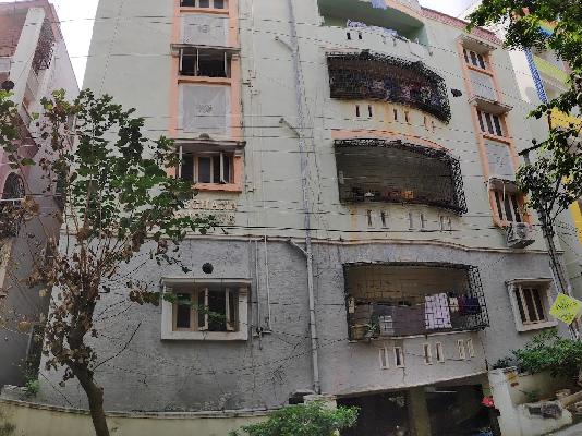 2 BHK Flat In Sk  For Sale  In Nampally