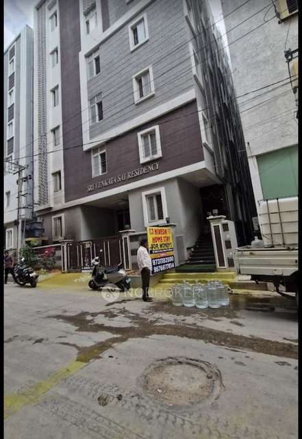 PG for Girls in Gowlidoddy