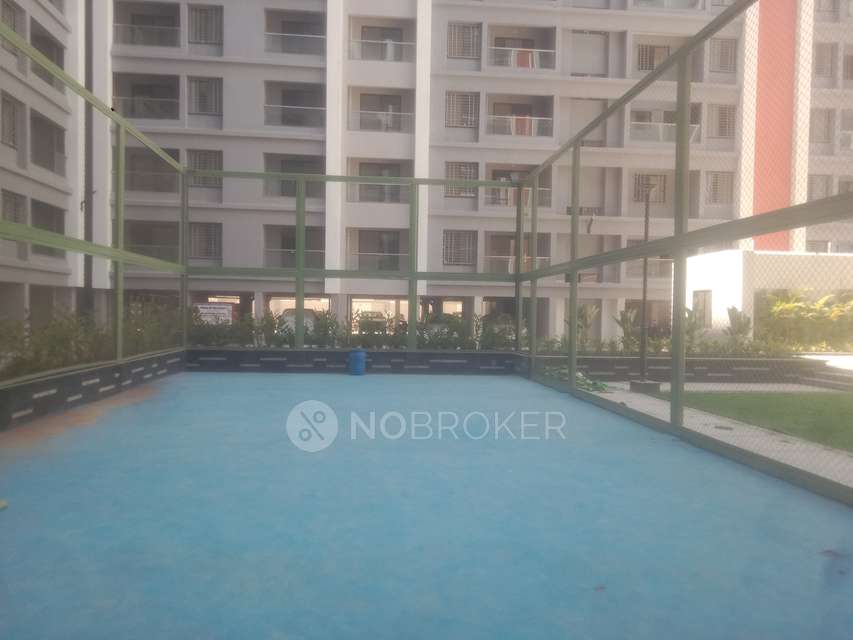 1 BHK Flat In Roshan Milestone For Sale  In Tathawade