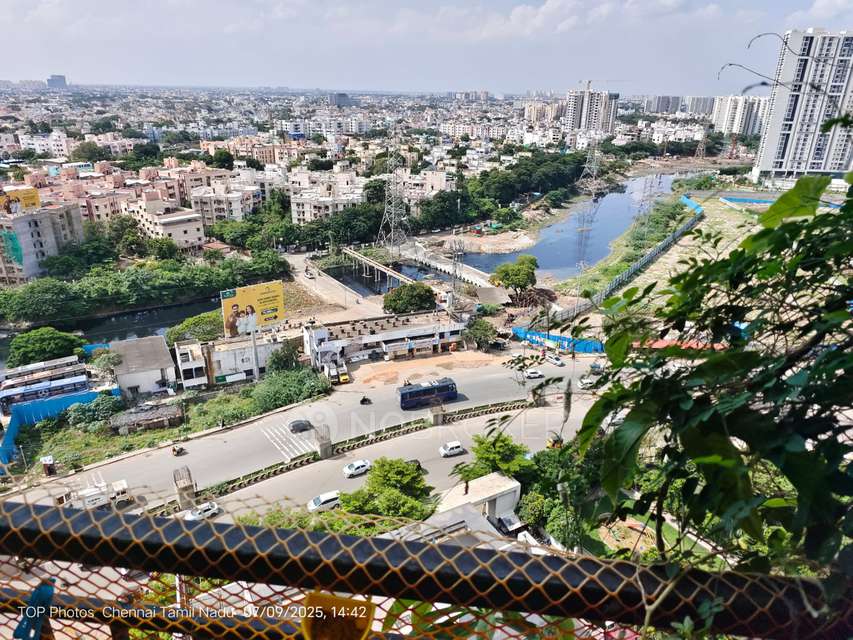 3 BHK Flat In Radiance Icon For Sale  In Koyambedu