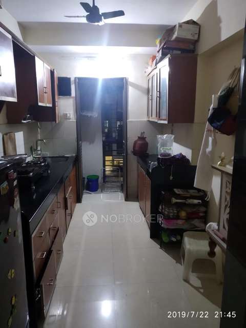 2 BHK Flat In Sierra Towers For Sale  In Kandivali East 