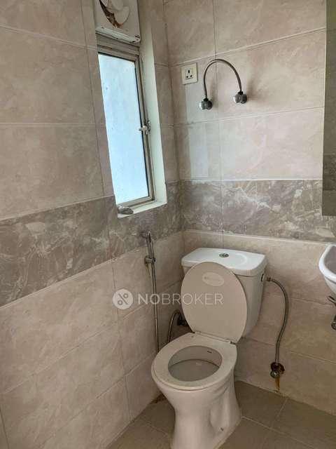 2 BHK Flat In Amrapali Princely Estate For Sale  In Sector 76