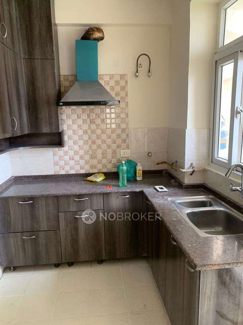 2 BHK Flat In Amrapali Princely Estate For Sale  In Sector 76