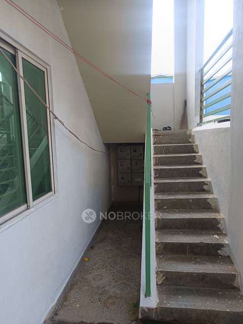 4+ BHK Flat For Sale  In Karihobanahalli