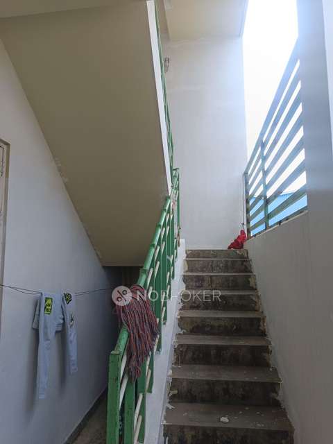 4+ BHK Flat For Sale  In Karihobanahalli