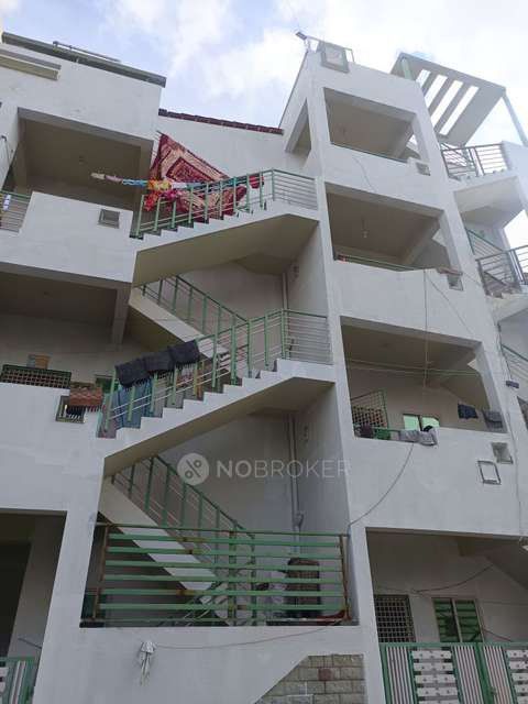 4+ BHK Flat For Sale  In Karihobanahalli