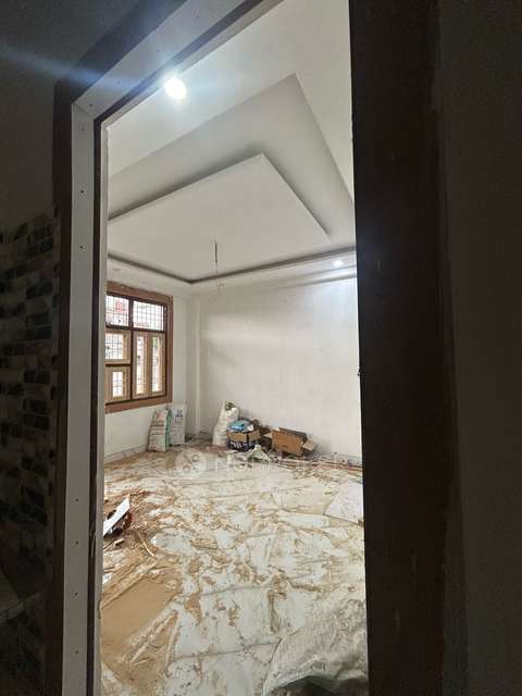 4+ BHK Flat In Chiranjeev Vihar For Sale  In Avantika Colony