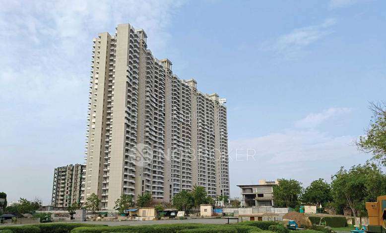3 BHK Flat In County Landcraft The Center Court, Sector 88a For Sale  In Sector 88a