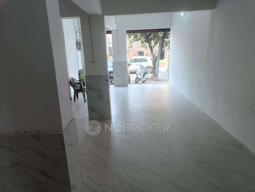 Showroom in Kanjhawala, Delhi for Rent 
