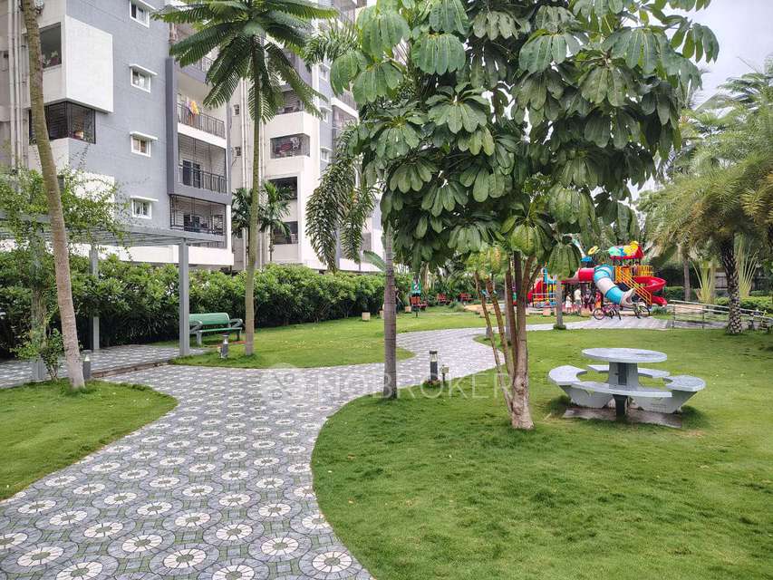 3 BHK Flat In Vasavi Srinilayam  For Sale  In Lb Nagar 