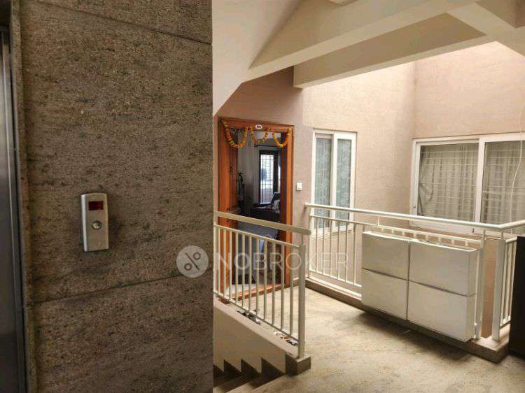 3 BHK Flat In Jayalakshmi Residency For Sale  In Vijayanagar