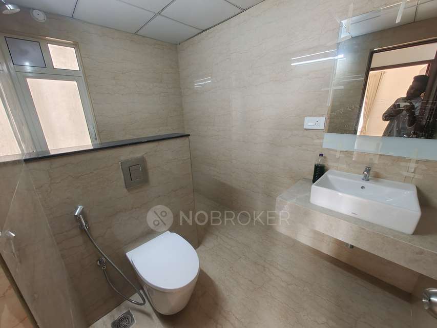 4 BHK Flat In Auro Kohinoor For Sale  In Hi Tech City