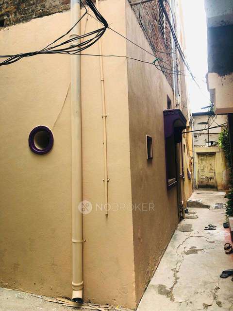 2 BHK House For Sale  In Chikkadpally, New Nallakunta