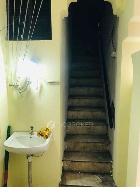 2 BHK House For Sale  In Chikkadpally, New Nallakunta