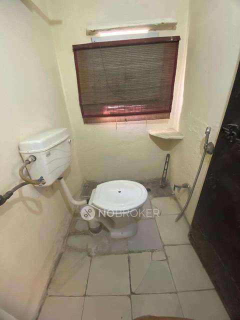 2 BHK Flat In Dda Flat For Sale  In Paharganj