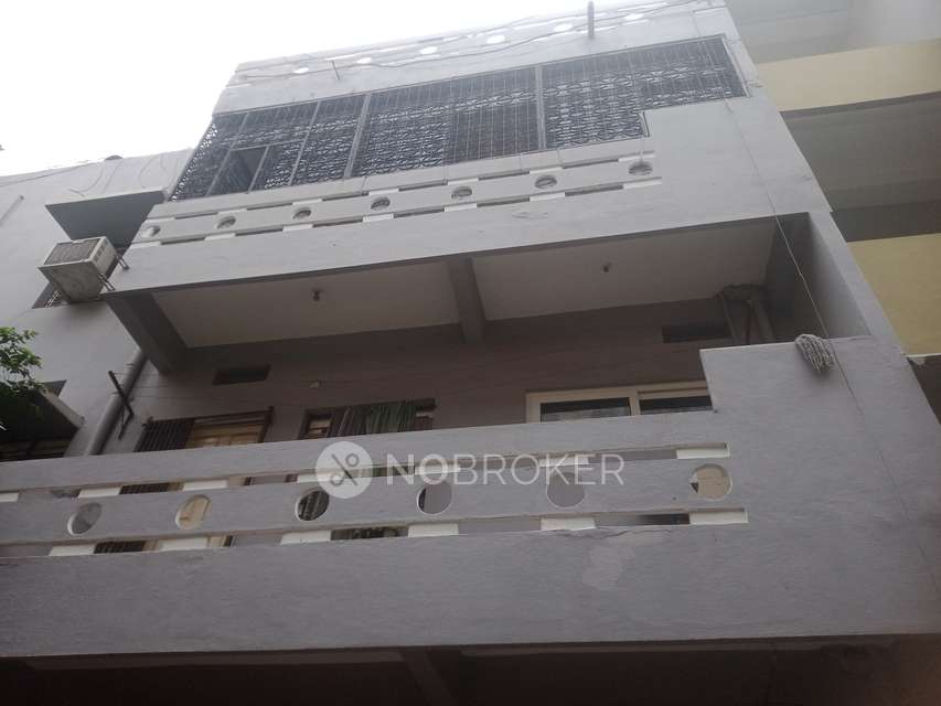 1 BHK Flat In Srinagar Apartment For Sale  In Yellareddyguda