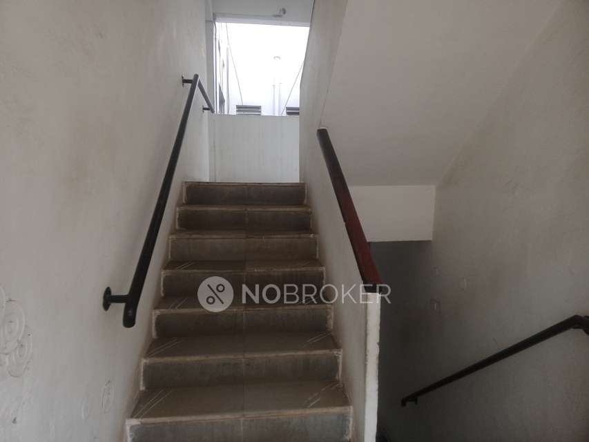 1 BHK Flat In Srinagar Apartment For Sale  In Yellareddyguda