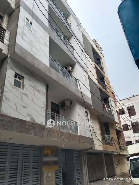 PG for Anyone in Sector 28