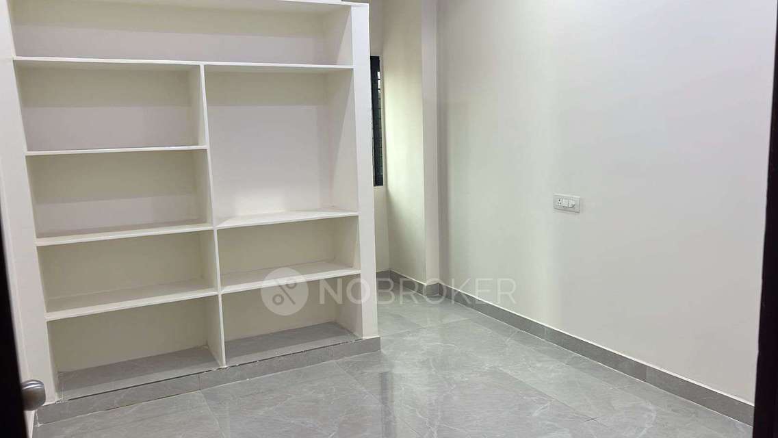 4+ BHK Flat For Sale  In Turkamjyal