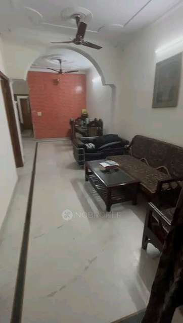 3 BHK Flat For Sale  In Ratan Park, Basai Dara Pur, Bali Nagar