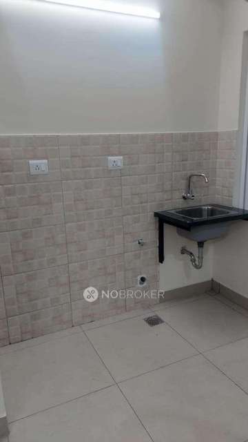 1 BHK Flat In Shriram Park 63 For Sale  In  Perungalathur