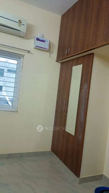 3 BHK Flat In Sgv Aishwariyam  for Rent  In Pallikaranai