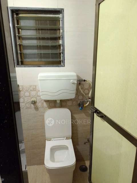 1 RK Flat In Girni Kamgar Vasahat,new Mill Road, Tanaji Chowk, Kurla West 400070 For Sale  In Tanaji Chowk