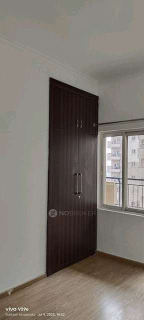 3 BHK Flat In Awho Shanti Vihar for Rent  In Sector 95