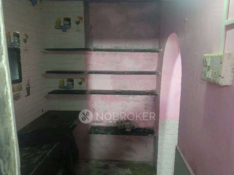 1 RK Flat In Sandhya Nivas Parshuramwadi Kalyan East  for Rent  In Unnamed Road, Kalyan East, Kalyan, Maharashtra 421306, India
