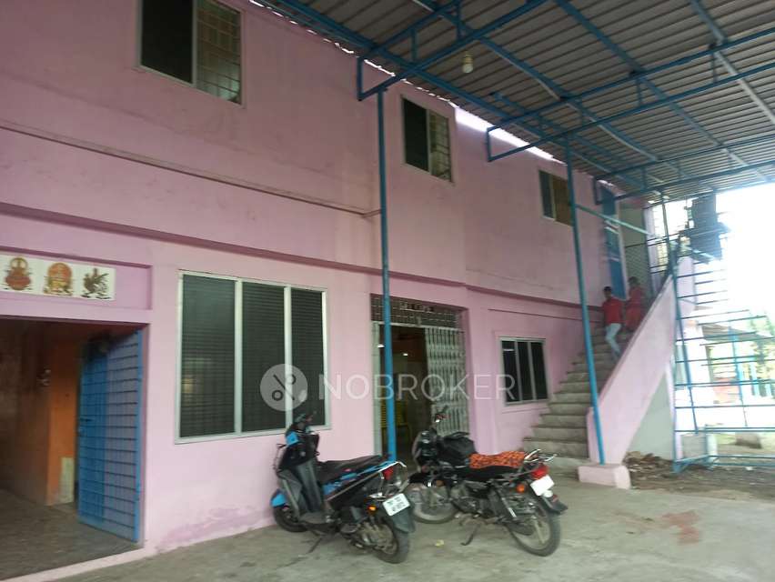 Showroom in Singaperumal Koil, Chennai for Rent 