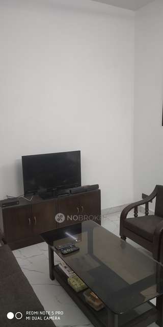 2 BHK Flat In Mig Dda Flat, Safdarjung Enclave For Sale  In Safdarjung Enclave