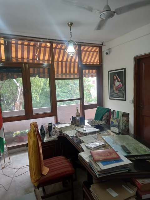 3 BHK Flat For Sale  In Hauz Khas