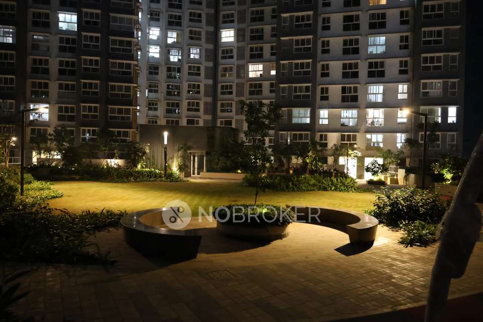 2 BHK Flat In Atmosphere O2 For Sale  In Mulund West