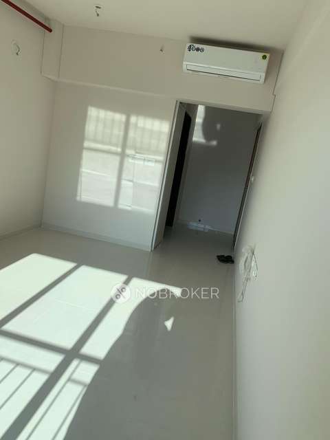 2 BHK Flat In Rustomjee Urbania Azziano For Sale  In Thane West