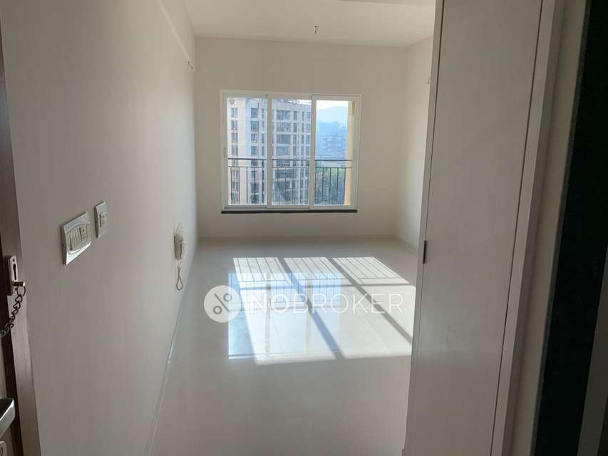 2 BHK Flat In Rustomjee Urbania Azziano For Sale  In Thane West