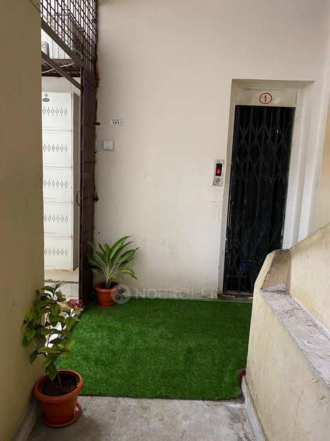 4 BHK Flat In Comfort Residency Tolichowki, Toli Chowki For Sale  In Toli Chowki