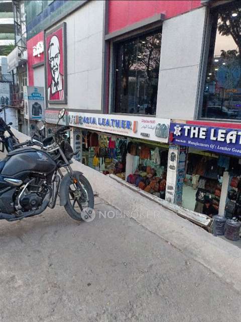 Shop in  Basheer Bagh, Hyderabad for Rent 