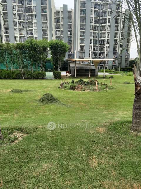 2 BHK Flat In Omaxe Grandwoods For Sale  In Sector 93b