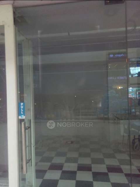 Shop in Jasola Vihar,, Delhi for Rent 