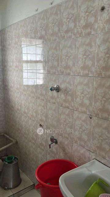 1 RK Flat In Shreenidhi Housing Society For Sale  In Sadashiv Peth