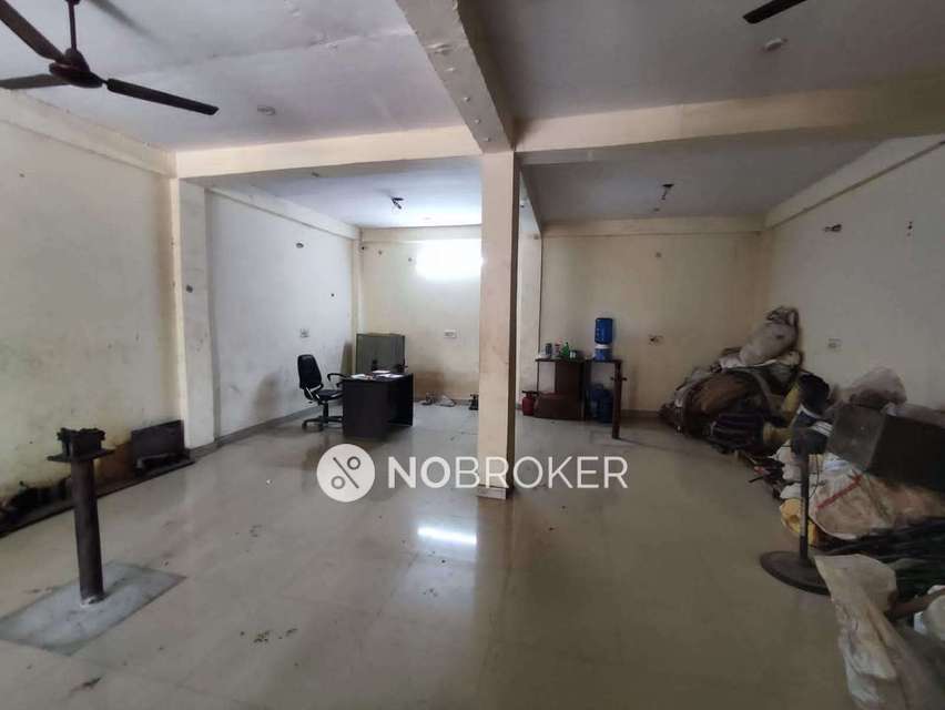 Showroom in Badkhal , Faridabad for sale 
