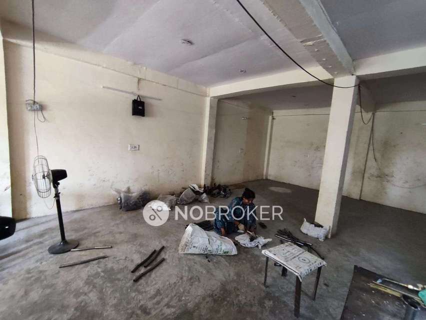 Showroom in Badkhal , Faridabad for sale 