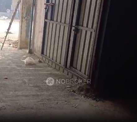 Godown/Warehouse in Khera Choganpur, Greater Noida for Rent 