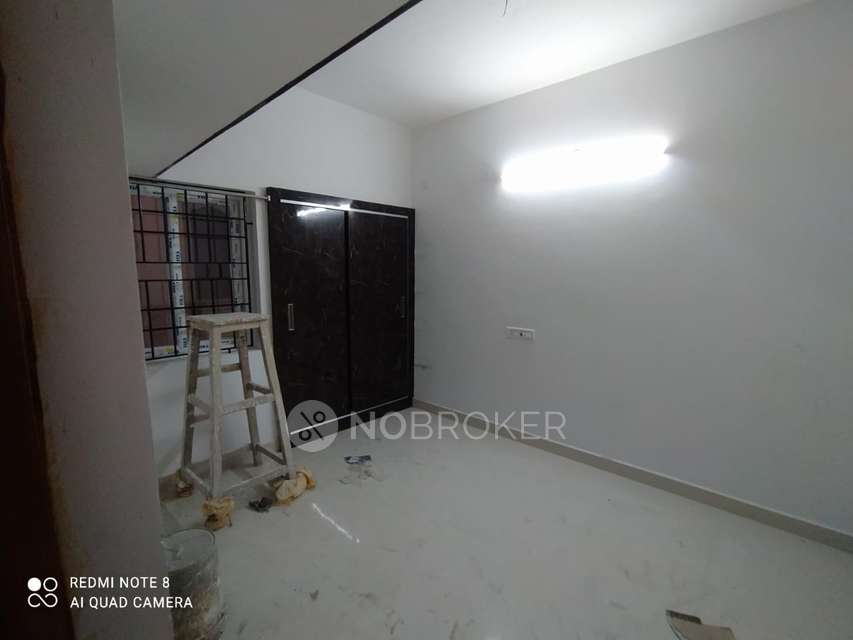 2 BHK Flat In Yazhini Sre Vinayaga Flats, Nungambakkam for Rent  In Nungambakkam