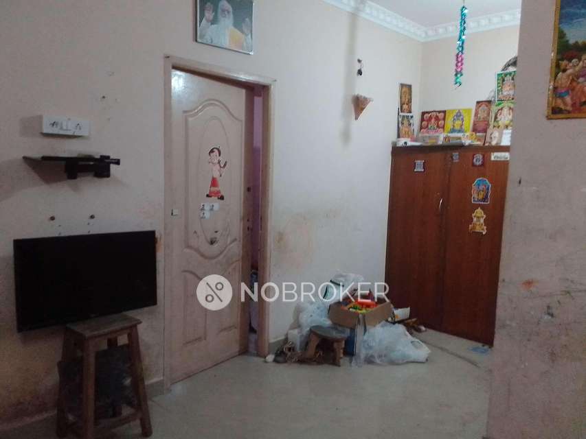 2 BHK Flat In James Street Apartment, Chrompet For Sale  In Nagalkeni, Chromepet