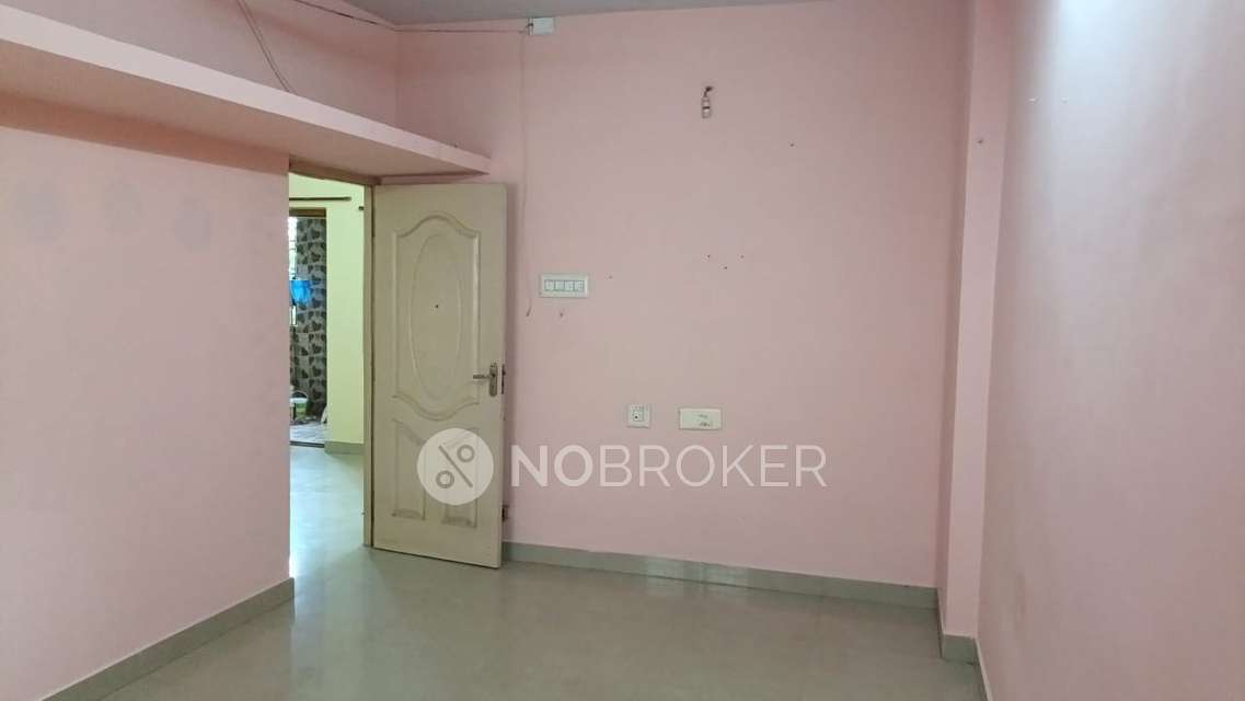 2 BHK Flat In James Street Apartment, Chrompet For Sale  In Nagalkeni, Chromepet